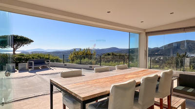 Maison - 84 m² - 4 pièces