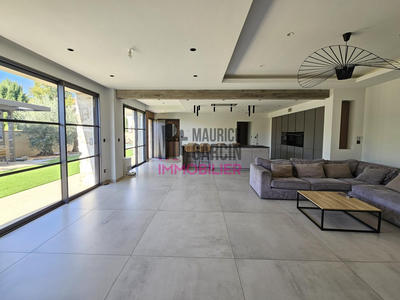 Villa - 178 m² - 5 pièces