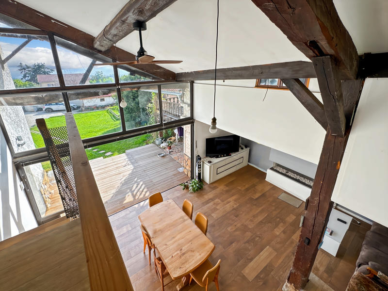 Maison - 239 m² - 11 pièces