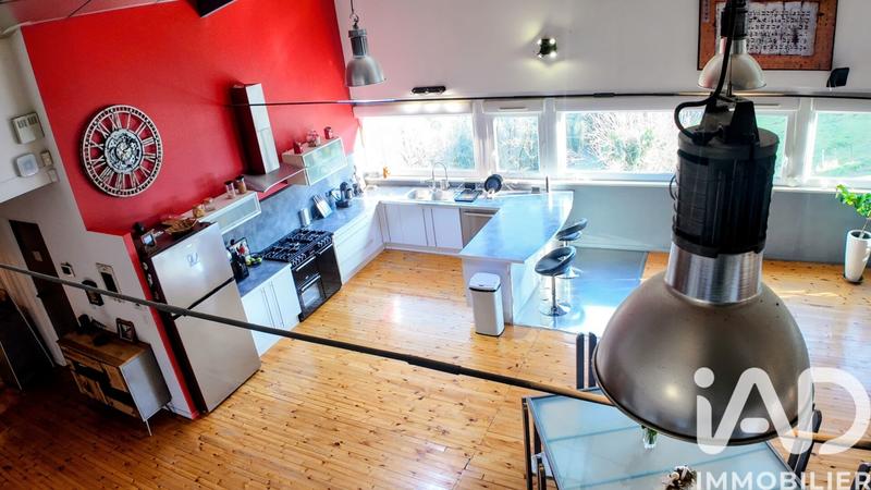 Maison - 278 m² - 7 pièces