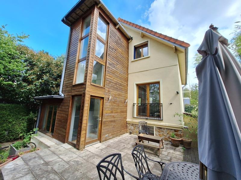 Maison - 150 m² - 5 pièces