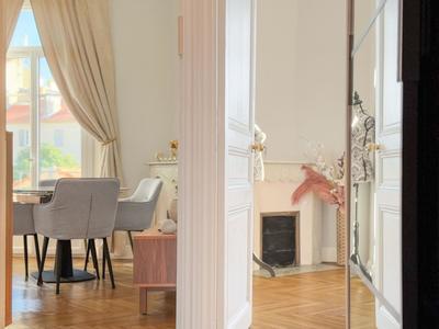 Appartement - 83 m² - 4 pièces