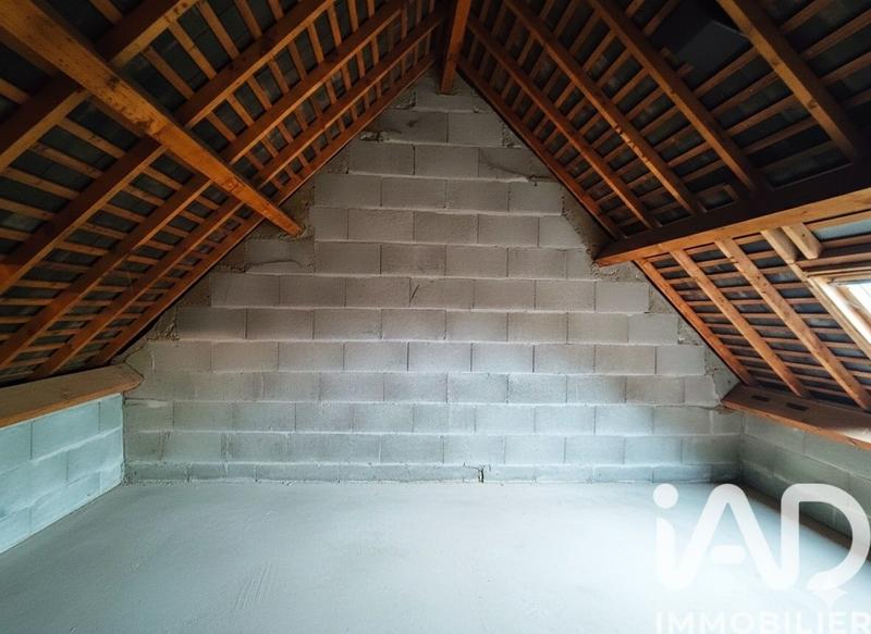 Maison - 95 m² - 5 pièces