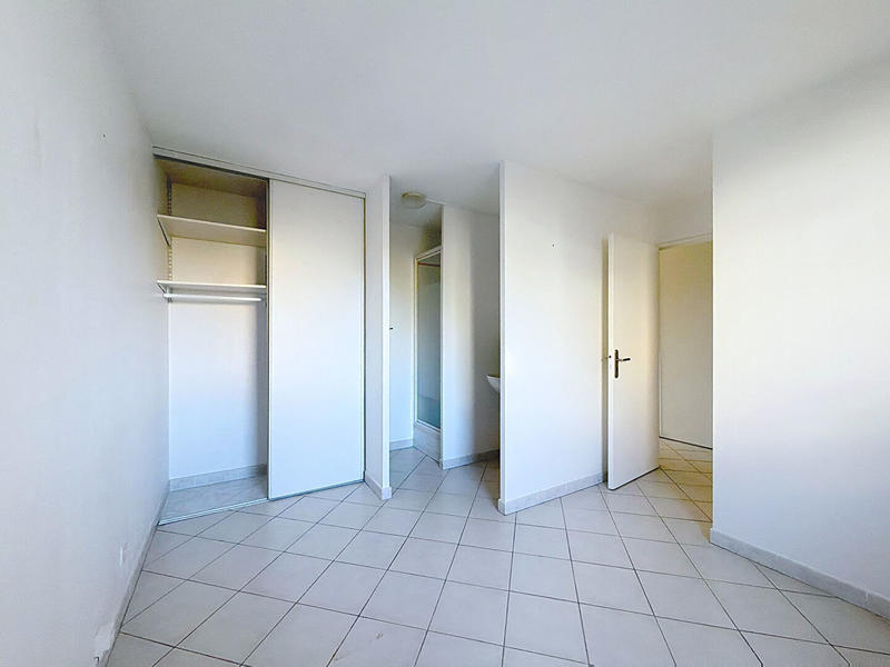 Appartement - 83 m² - 3 pièces