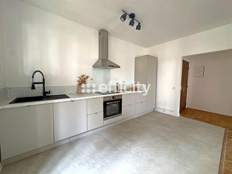 Appartement - 80 m² - 3 pièces