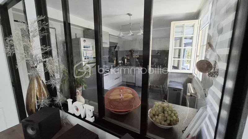 Maison - 95 m² - 5 pièces