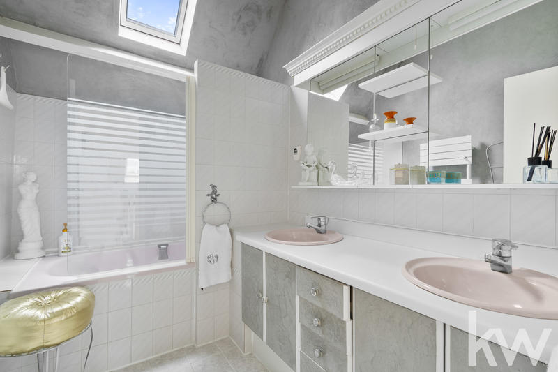 Maison d'architecte - 350 m² - 10 pièces