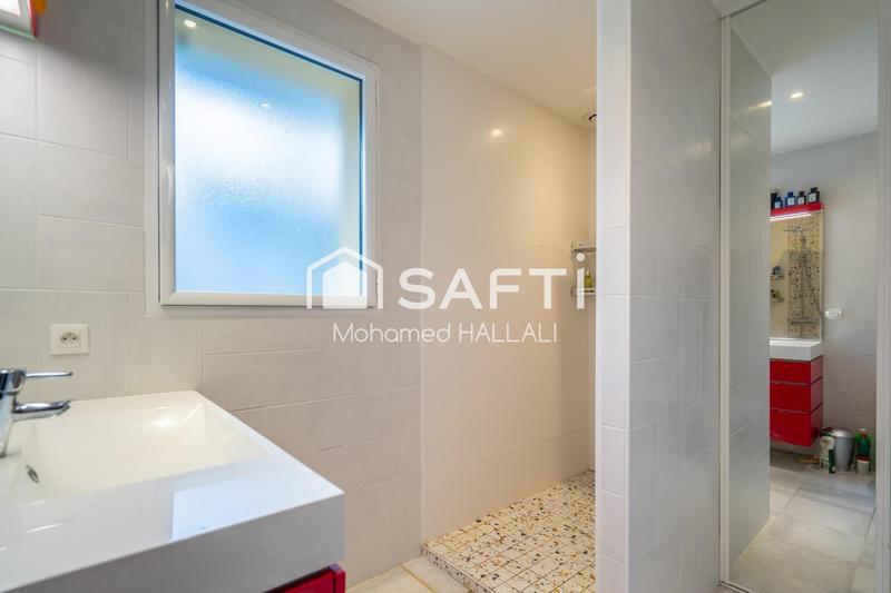 Maison - 143 m² - 5 pièces