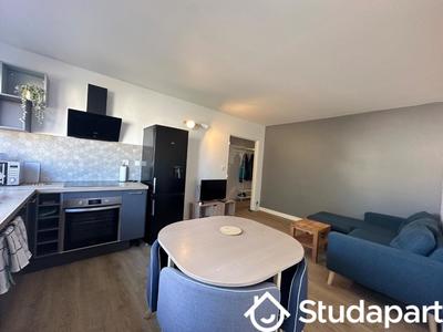 Chambre - 65 m² - 1 pièce