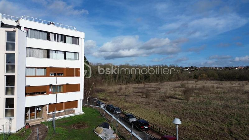 Appartement - 76 m² - 4 pièces