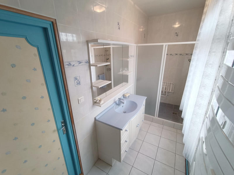 Maison - 185 m² - 6 pièces