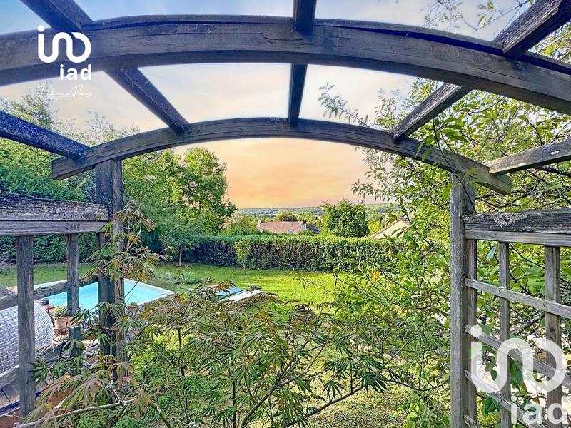 Maison - 137 m² - 6 pièces