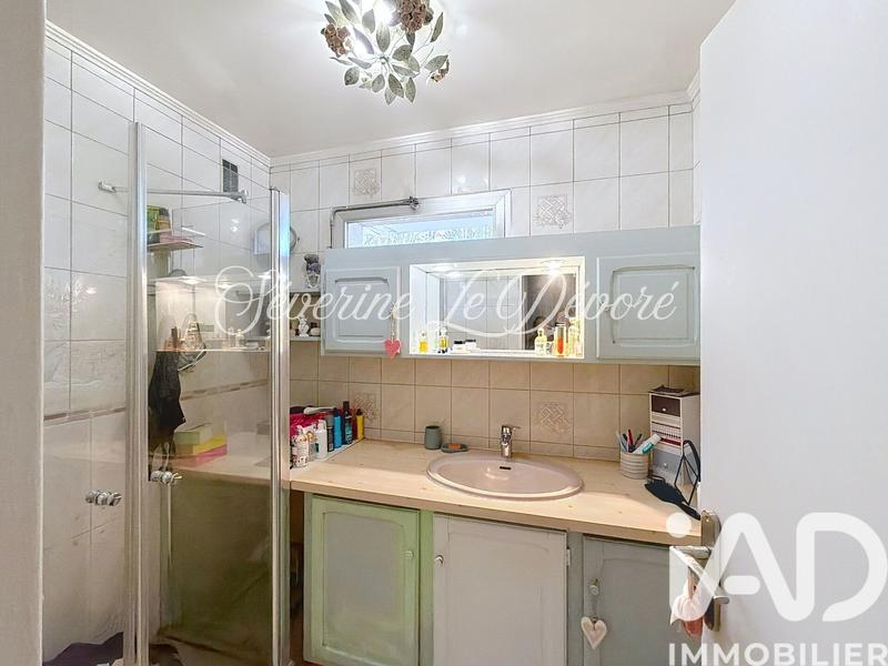 Appartement - 99 m² - 5 pièces