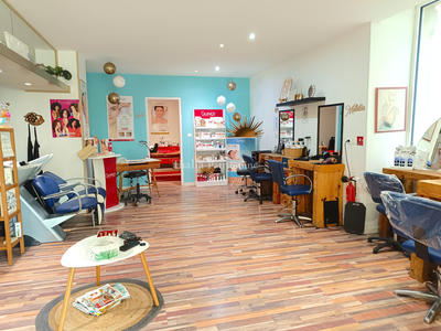 Fonds de commerce - Magasins - 90 m²