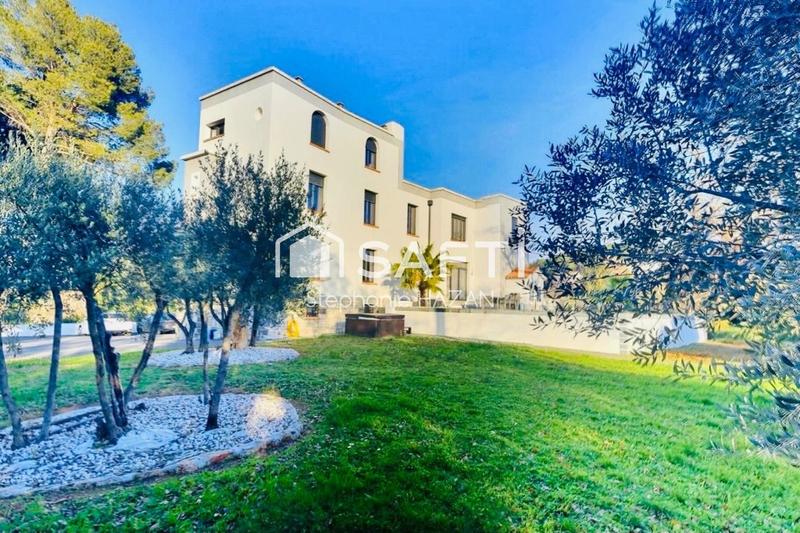 Bastide - 350 m² - 7 pièces