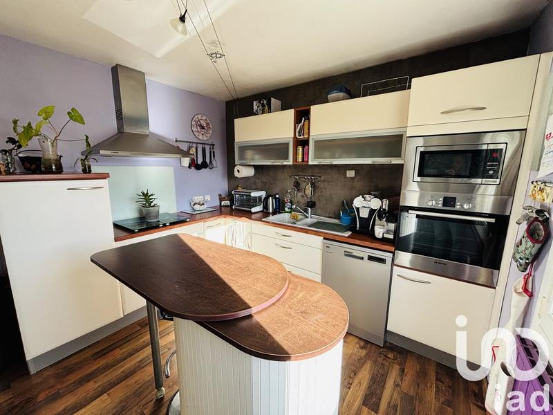 Maison - 90 m² - 4 pièces