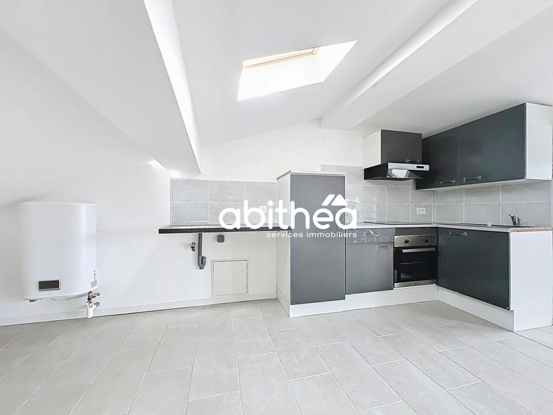 Appartement - 110 m² - 4 pièces