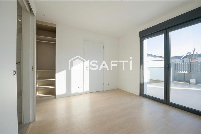 Maison - 110 m² - 4 pièces