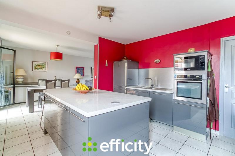 Pavillon - 95 m² - 6 pièces