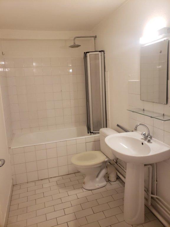 Studio - 38 m² - 1 pièce