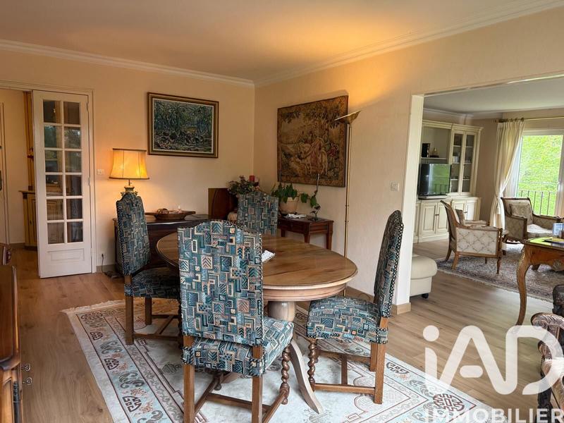 Appartement - 117 m² - 5 pièces