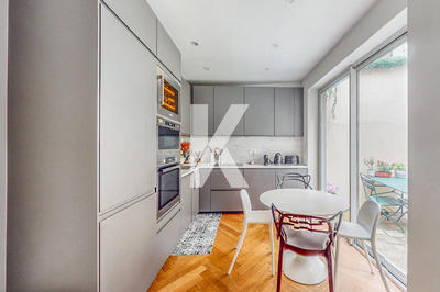 Appartement - 64 m² - 4 pièces