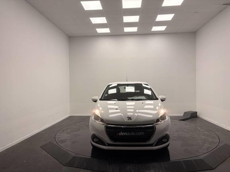 Peugeot 208 affaire Bluehdi 100 s&amp;S Bvm5 Premium Pack