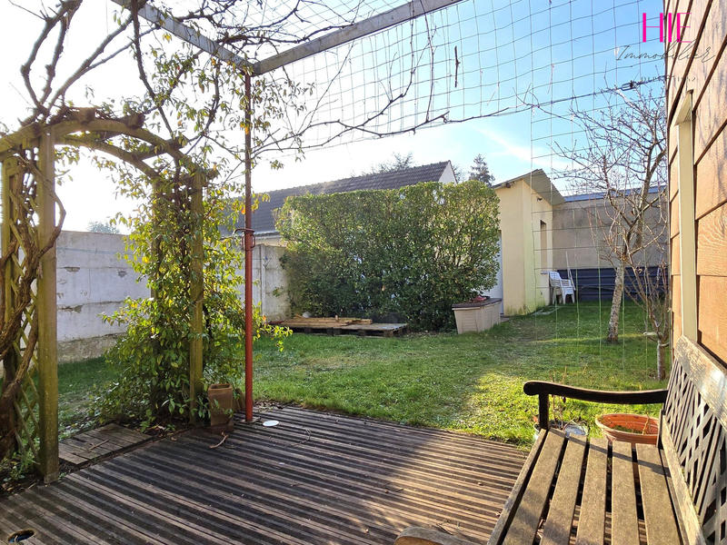 Maison traditionnelle - 110 m² - 7 pièces