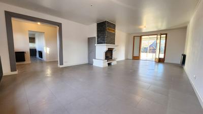 Maison - 252 m² - 6 pièces