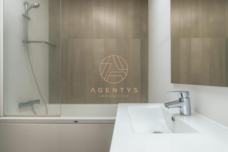 Appartement - 91 m² - 4 pièces