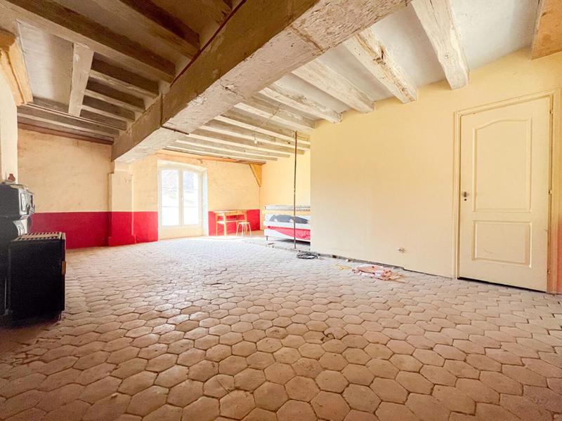 Maison - 250 m² - 7 pièces