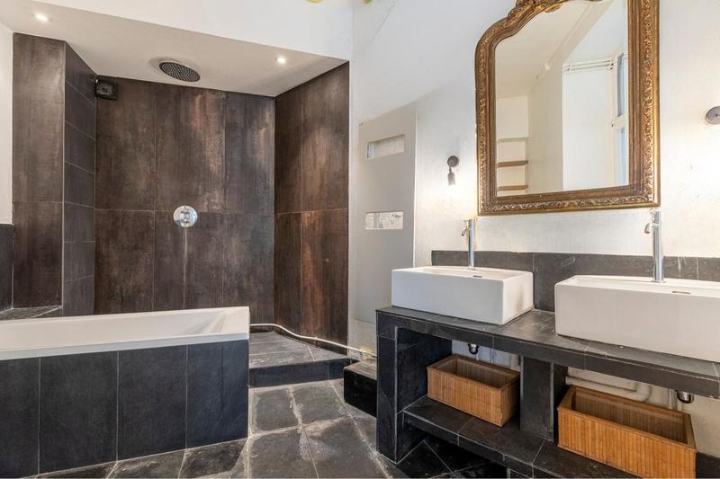 Loft - 89 m² - 4 pièces