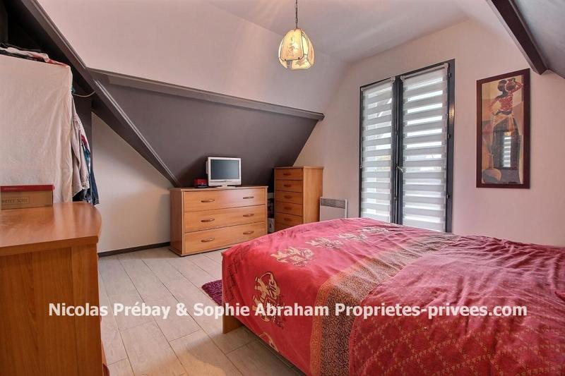 Maison - 94 m² - 5 pièces