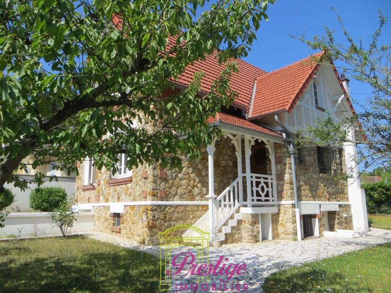 Maison - 113 m² - 5 pièces