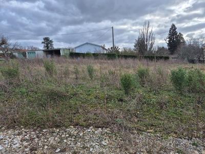 Terrain constructible - 1 199 m²