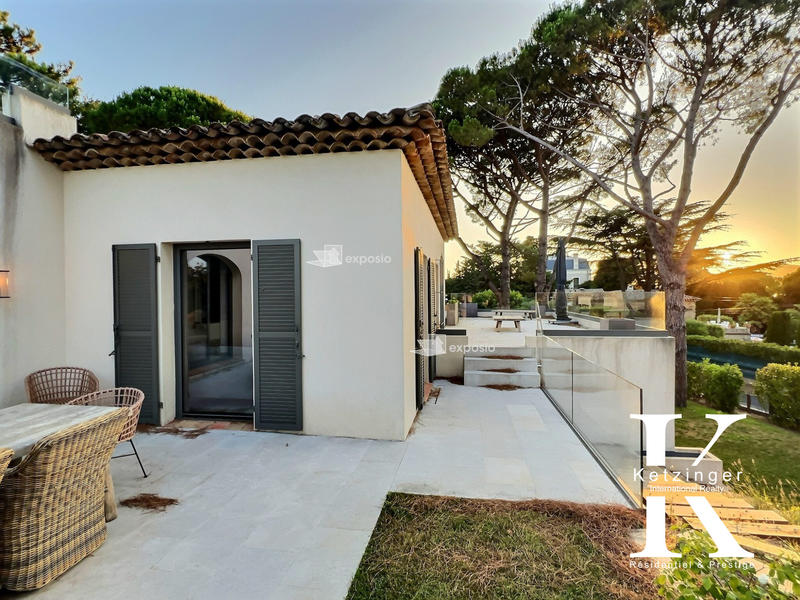 Villa - 400 m² - 11 pièces