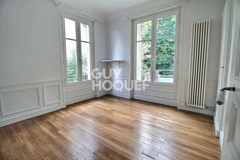 Appartement - 210 m² - 7 pièces