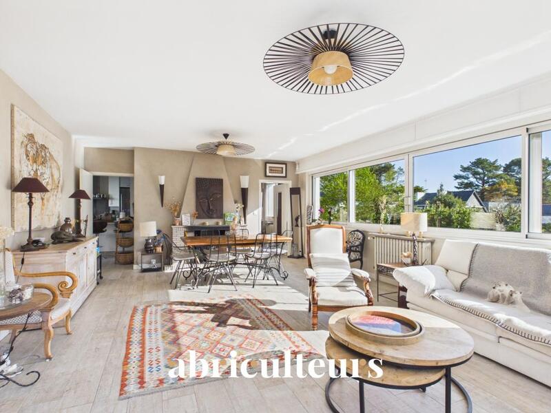 Maison ancienne - 203 m² - 11 pièces