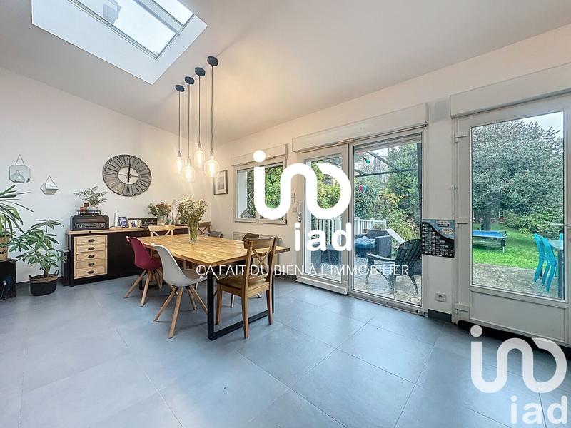 Maison de ville - 212 m² - 8 pièces