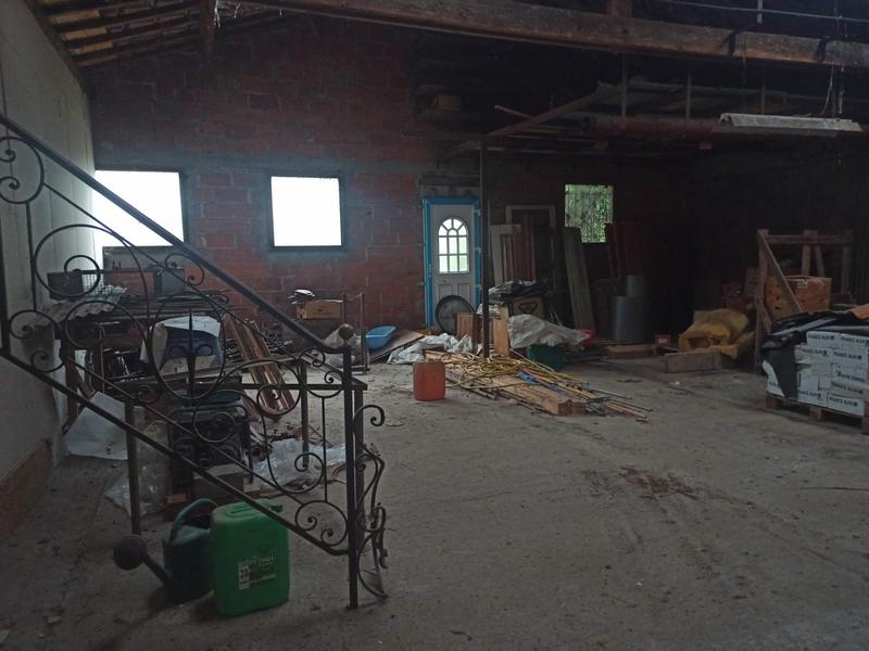 Entrepôt - 350 m² - 4 pièces