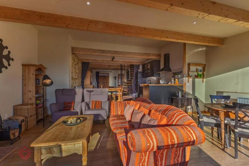 Maison de village - 104 m² - 4 pièces