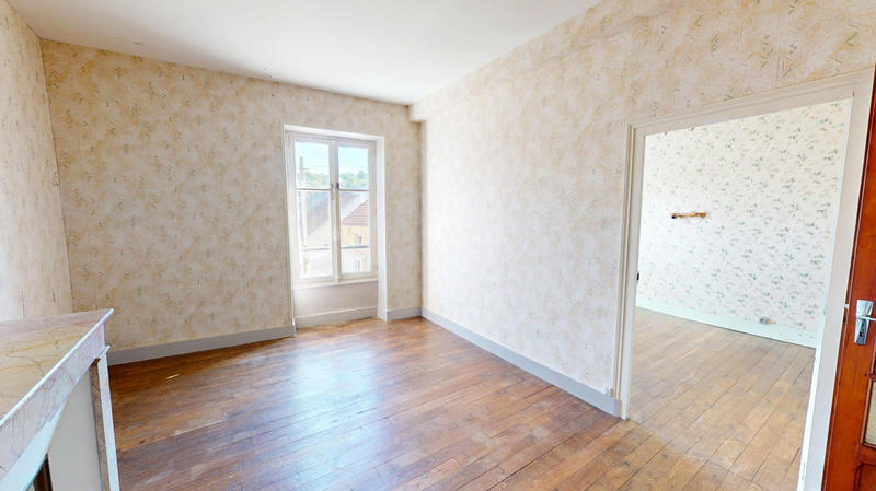 Maison - 172 m² - 10 pièces