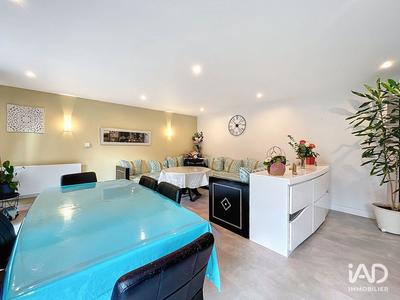 Appartement - 100 m² - 5 pièces