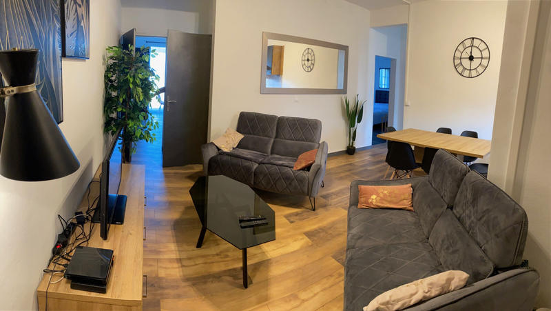 Appartement - 85 m² - 5 pièces