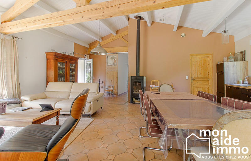 Maison - 105 m² - 4 pièces