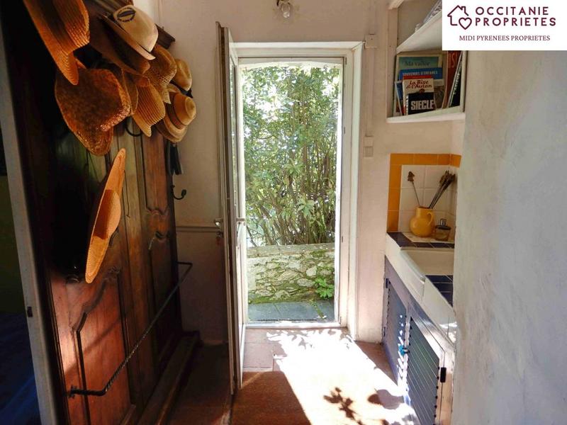 Moulin - 400 m² - 12 pièces