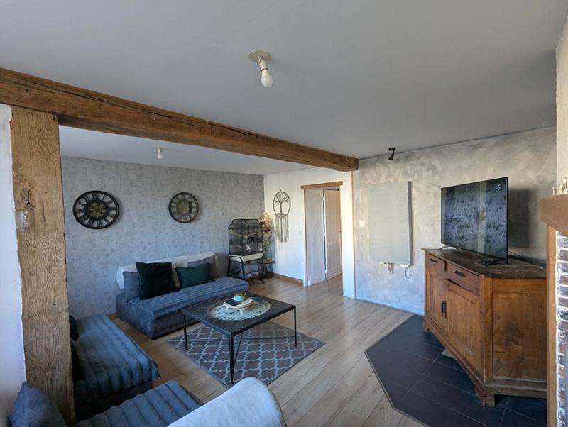 Maison - 90 m² - 5 pièces