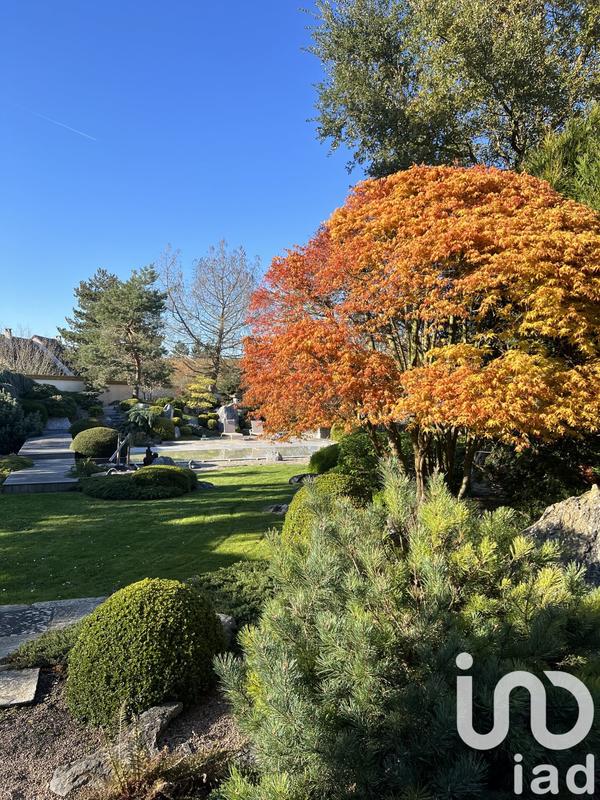 Maison - 670 m² - 20 pièces