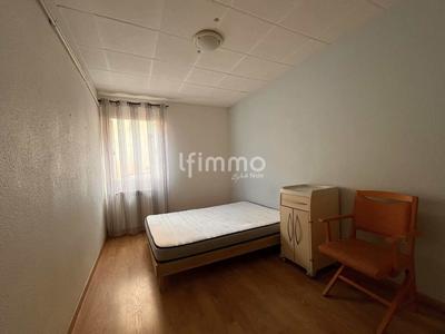 Appartement - 65 m² - 4 pièces