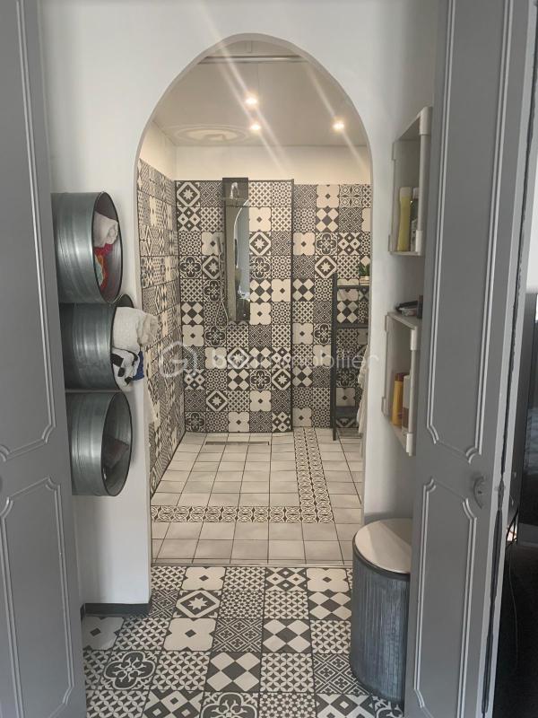 Maison ancienne - 200 m² - 8 pièces